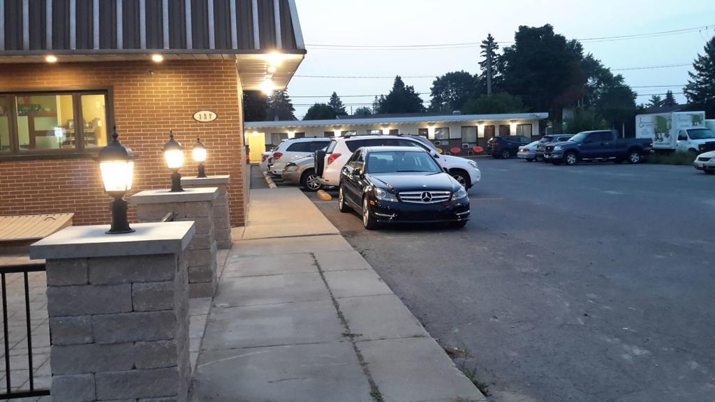 Motel Ritz Gatineau Ngoại thất bức ảnh